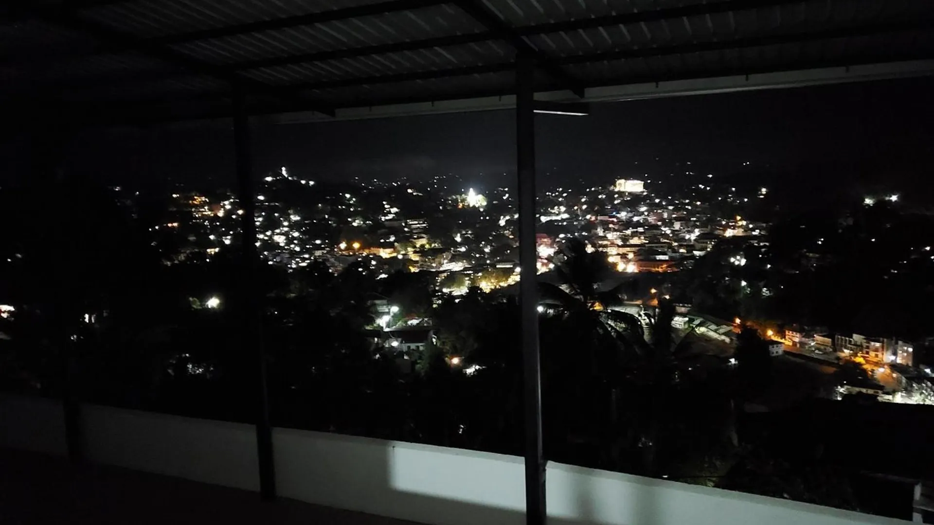Room In Guest Room - Kandy City View Mpm Guest Room - 2A2 Guest house